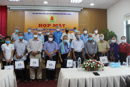 VSIP JV đóng góp cho việc chăm sóc các hình ảnh của đại lý Orange - Công Ty Liên Doanh TNHH Khu Công Nghiệp Việt Nam-Singapore